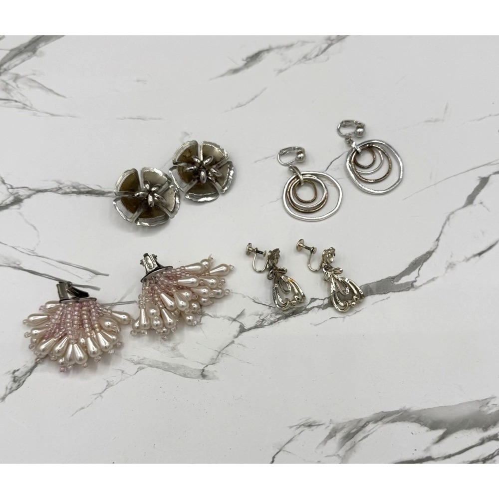 Art Deco Clip On Earrings Lot of 4 Costume Jewelry Fashion Vintage MCM‎